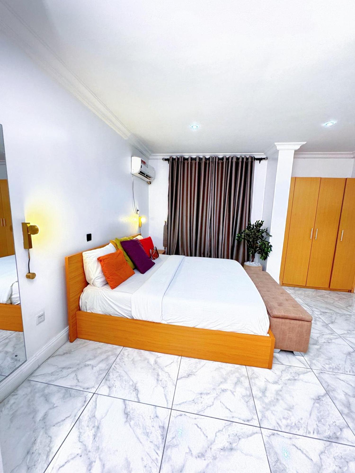 His Dulce Apartments Lagos Eksteriør billede